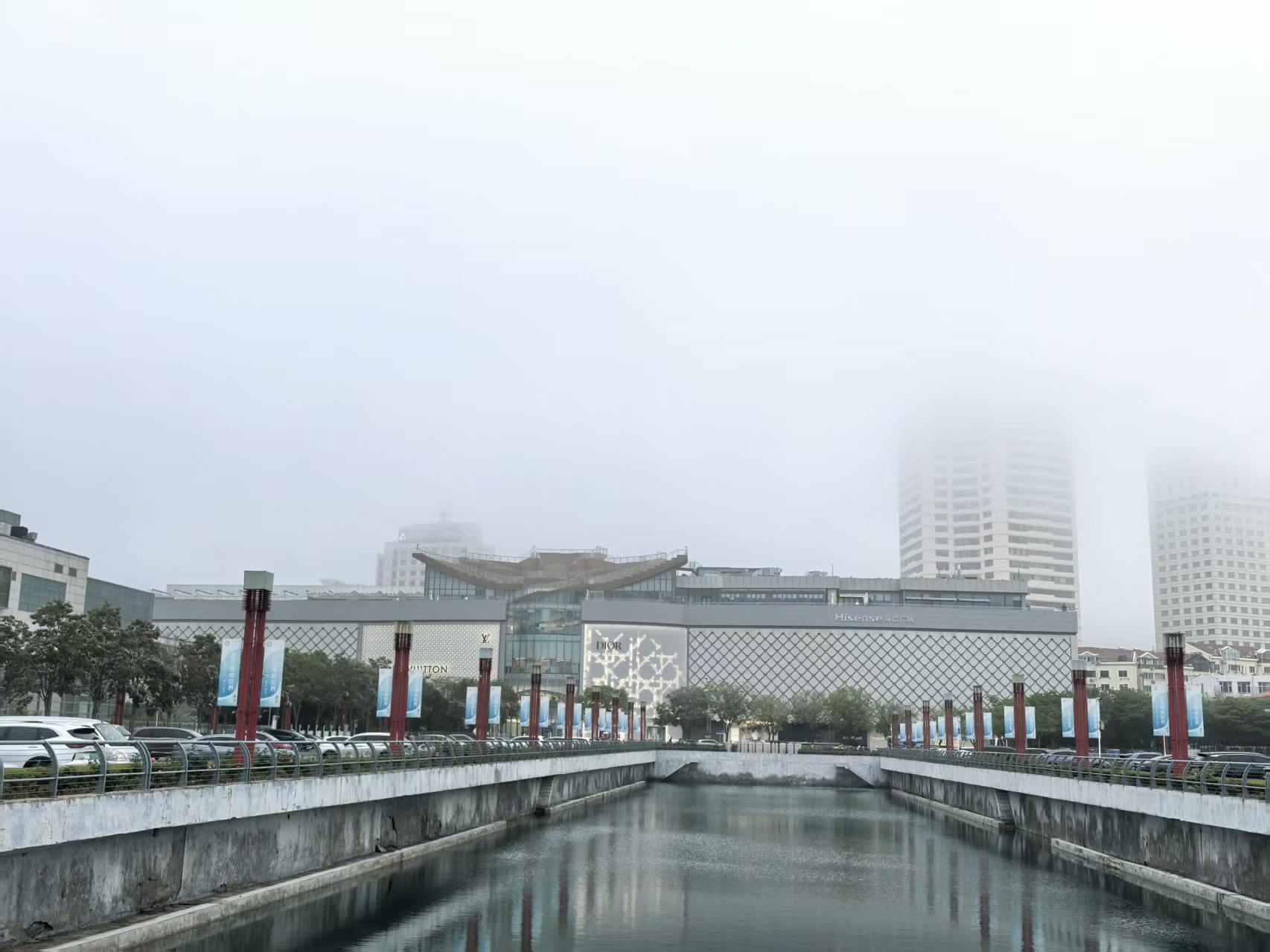 大雾中的青岛